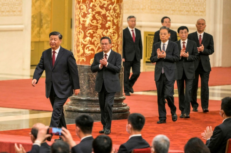 El presidente Xi Jinping (izquierda) ha centralizado y personalizado el poder más que cualquier líder chino desde Mao Zedong, dicen los analistas.