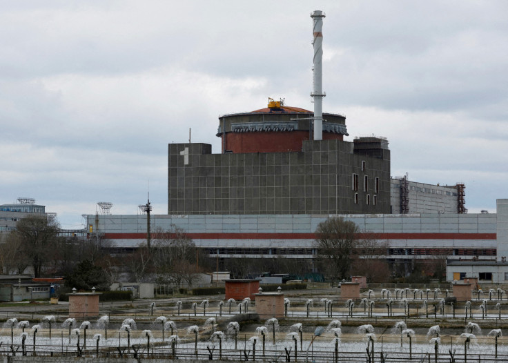 Una vista muestra la planta de energía nuclear de Zaporizhzhia