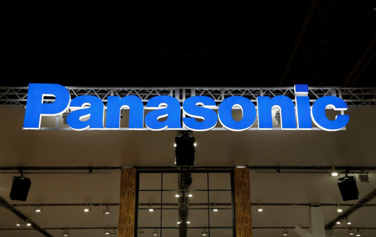 El logotipo de Panasonic Corp se muestra en CEATEC JAPAN 2017 (Exposición combinada de tecnologías avanzadas) en Makuhari Messe en Chiba, Japón, el 2 de octubre de 2017.