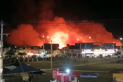 Grave incendio