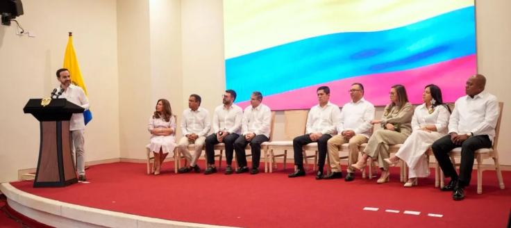 De la Espriella posesionó a los nuevos magistrados del CNE